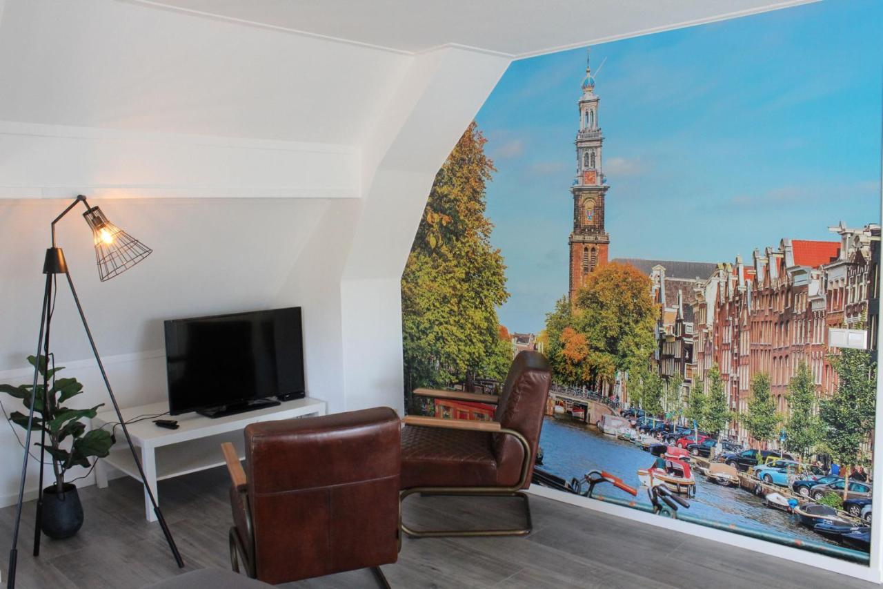 Slapen Bij De Buurvrouw Bed & Breakfast Castricum Bagian luar foto