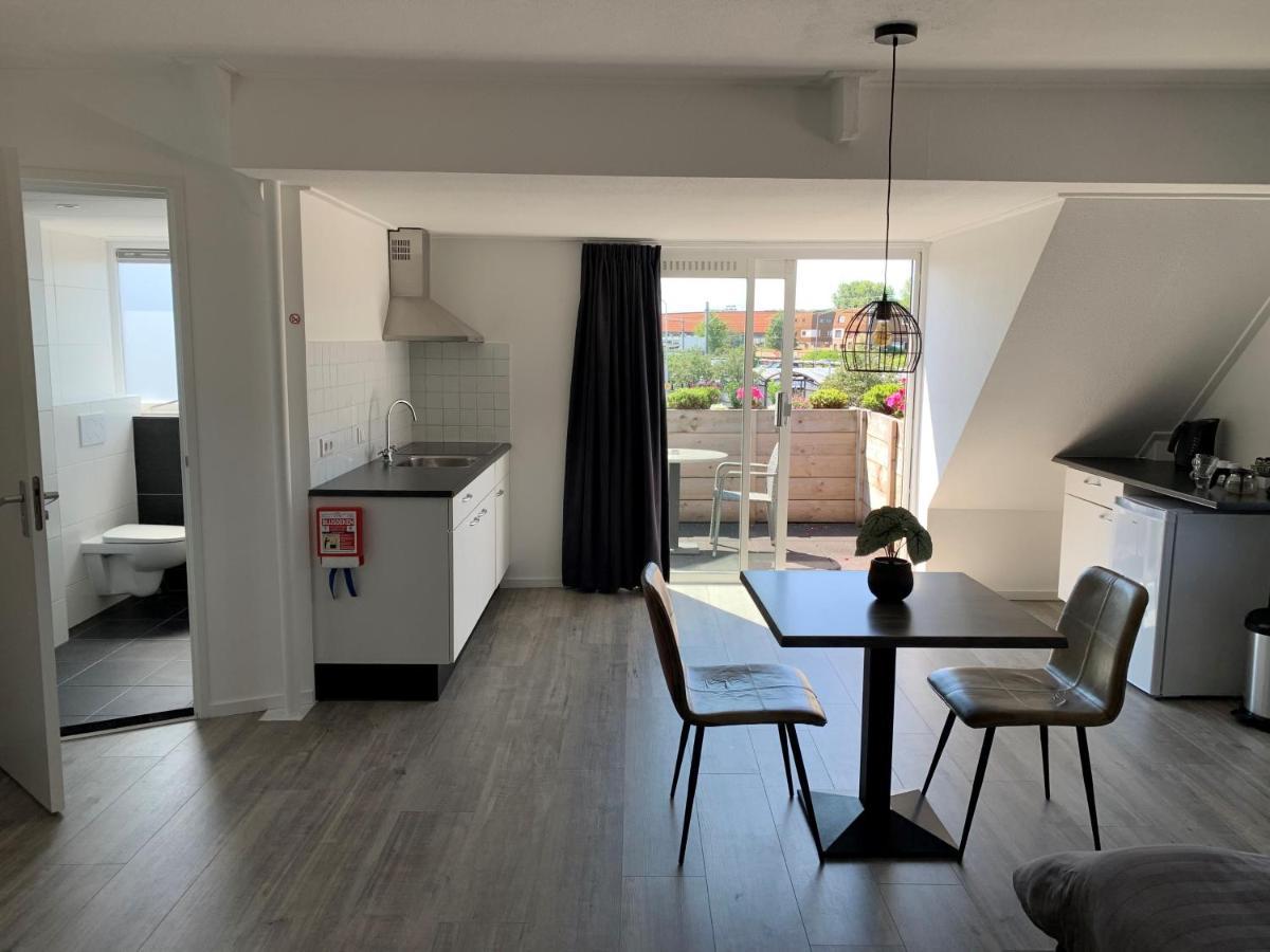 Slapen Bij De Buurvrouw Bed & Breakfast Castricum Bagian luar foto