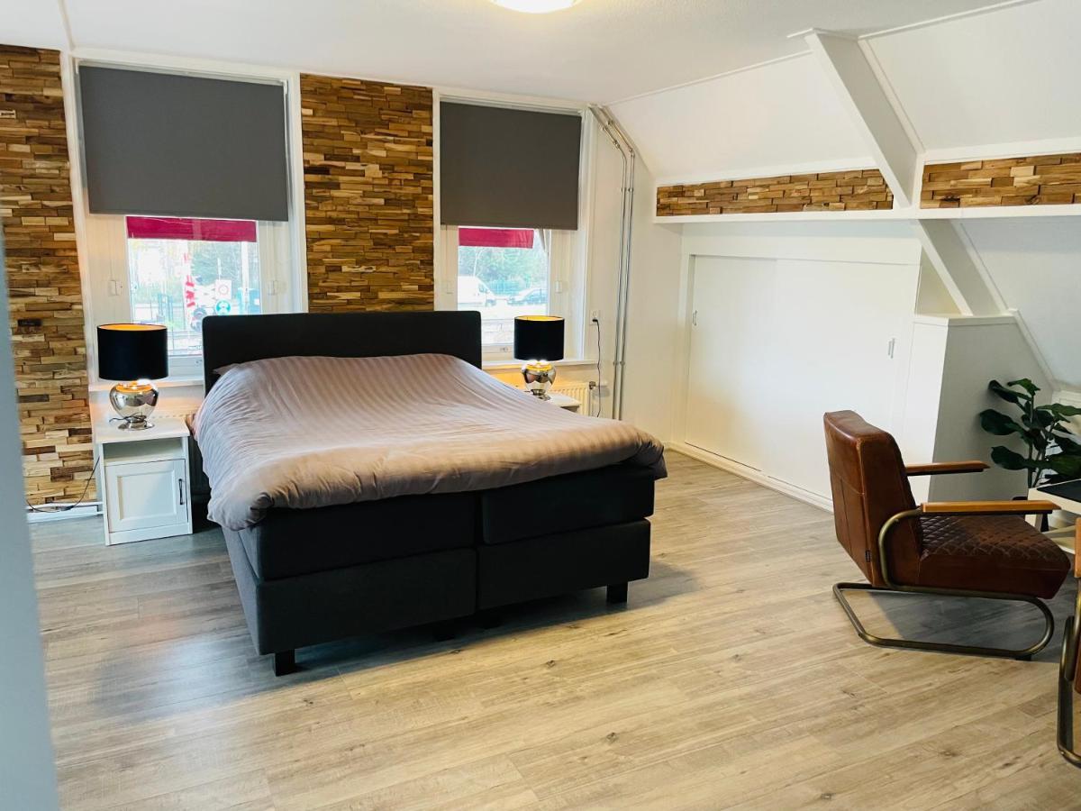 Slapen Bij De Buurvrouw Bed & Breakfast Castricum Bagian luar foto